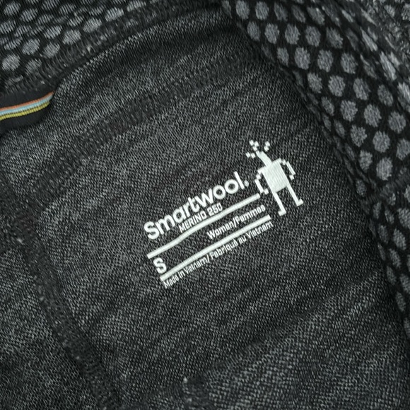 100%meriono wool base layer - Picture 3 of 6